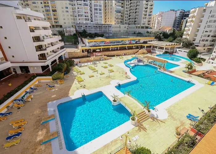 Appartement Karol Vaz 4 *