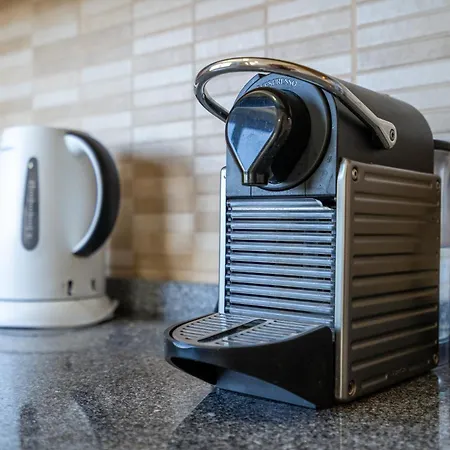 Karol Vaz 4 * Portimao